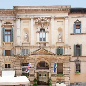 Accademia 4*, Verona Itálie