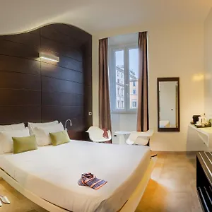 Navona Hotel