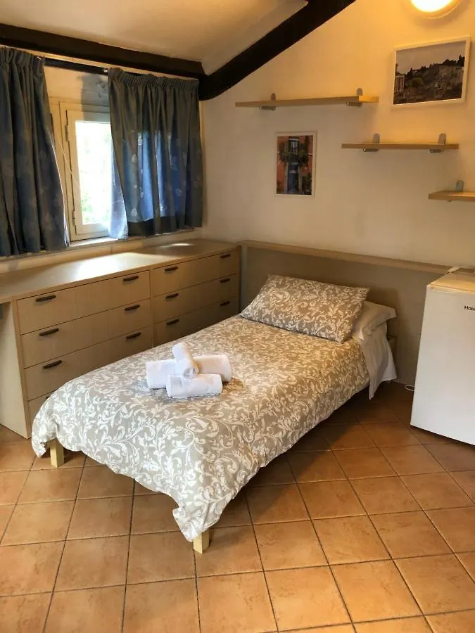 Hotel Domus Santa Caterina Rom 0*,  Italien